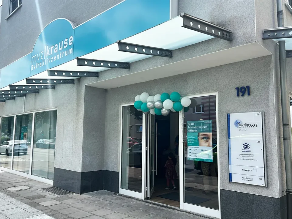 Foto des Eingangs des Refraktivzentrums in Hagen
